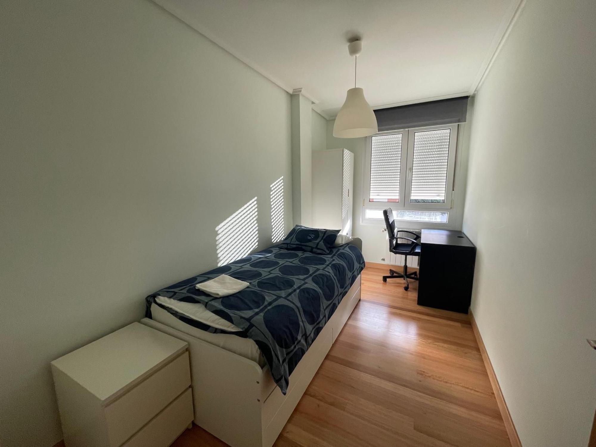 Apartamento Centro Con Garaje Кастро-Урдиалес Екстериор снимка